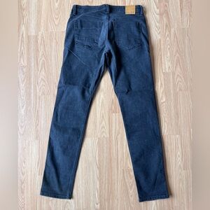 DUER L2X Slim Fit Jeans